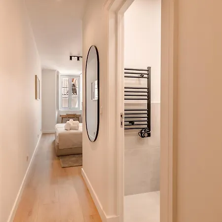 A2 Spacious & Stylish For 9 In Bica, Downtown Apartmán
