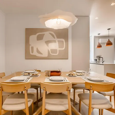 Apartamento A2 Charm & Confort With Ac In Prime Location! Bica - Downtown