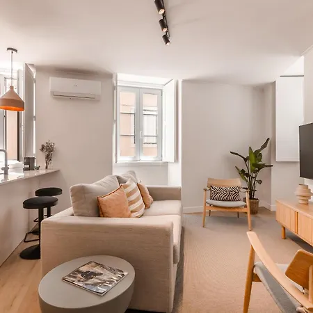 A2 Spacious & Stylish For 9 In Bica, Downtown 아파트