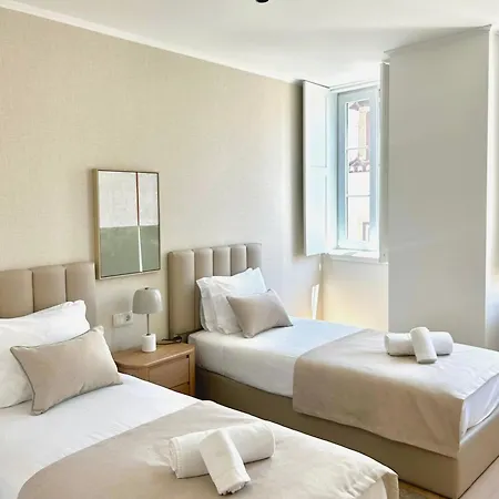 Ad2 Renovated Charm In Prime Location With Ac Apartment *