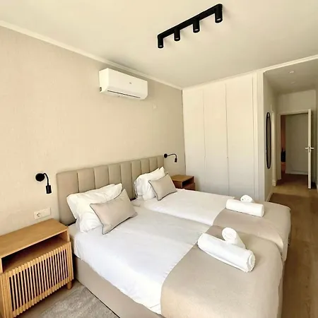 Ad2 Renovated Charm In Prime Location With Ac * Lisbon