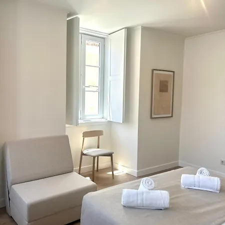 Apartment Ad2 Renovated Charm In Prime Location With Ac