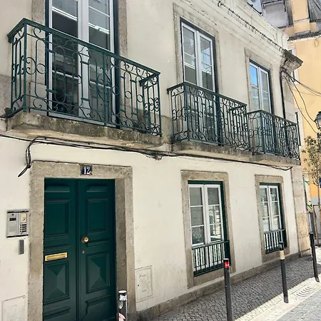 Ad2 Renovated Charm In Prime Location With Ac Lisbon
